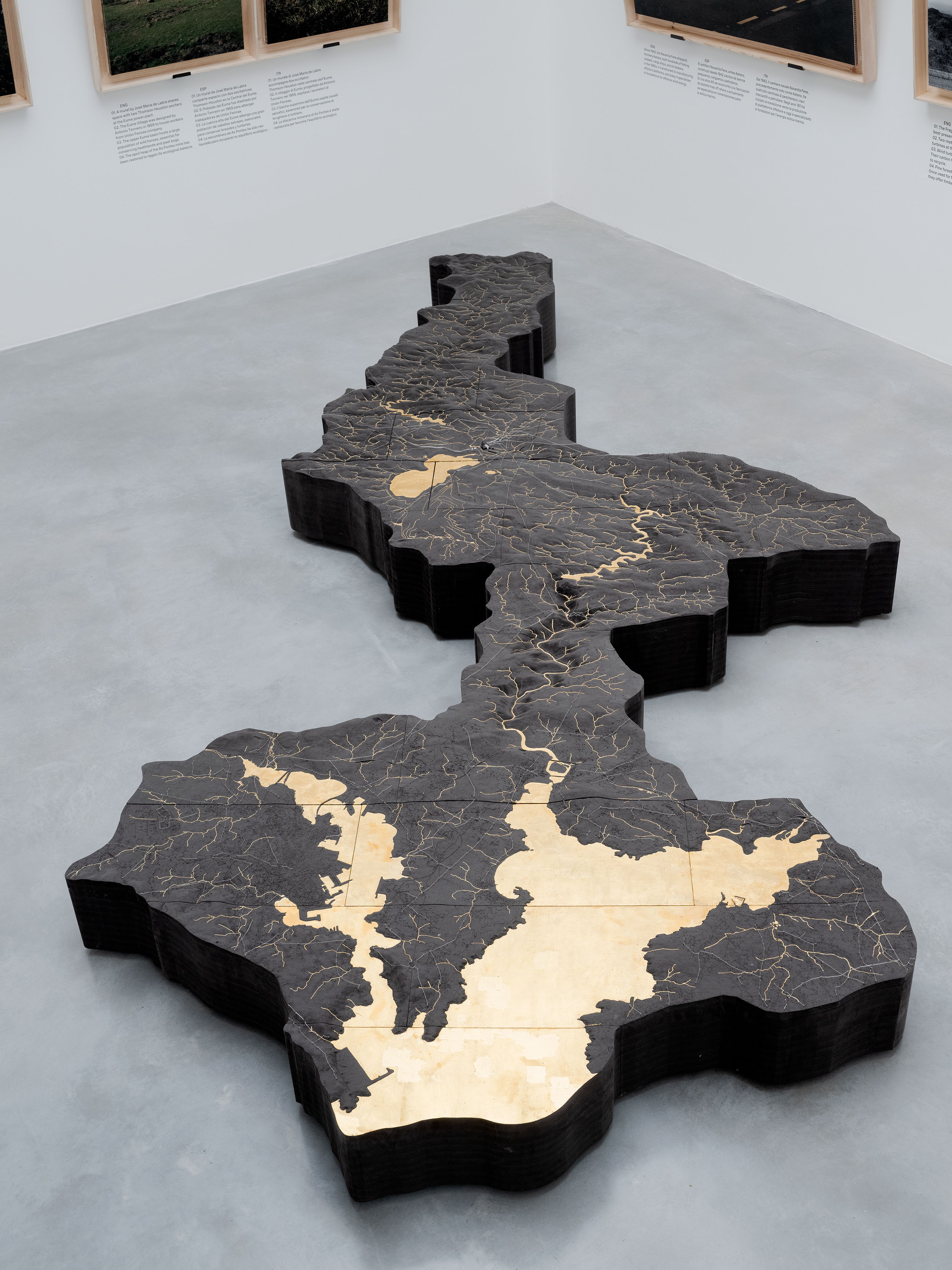 maqueta del recorrido del río Eume, fabricada con Fibracolour negro