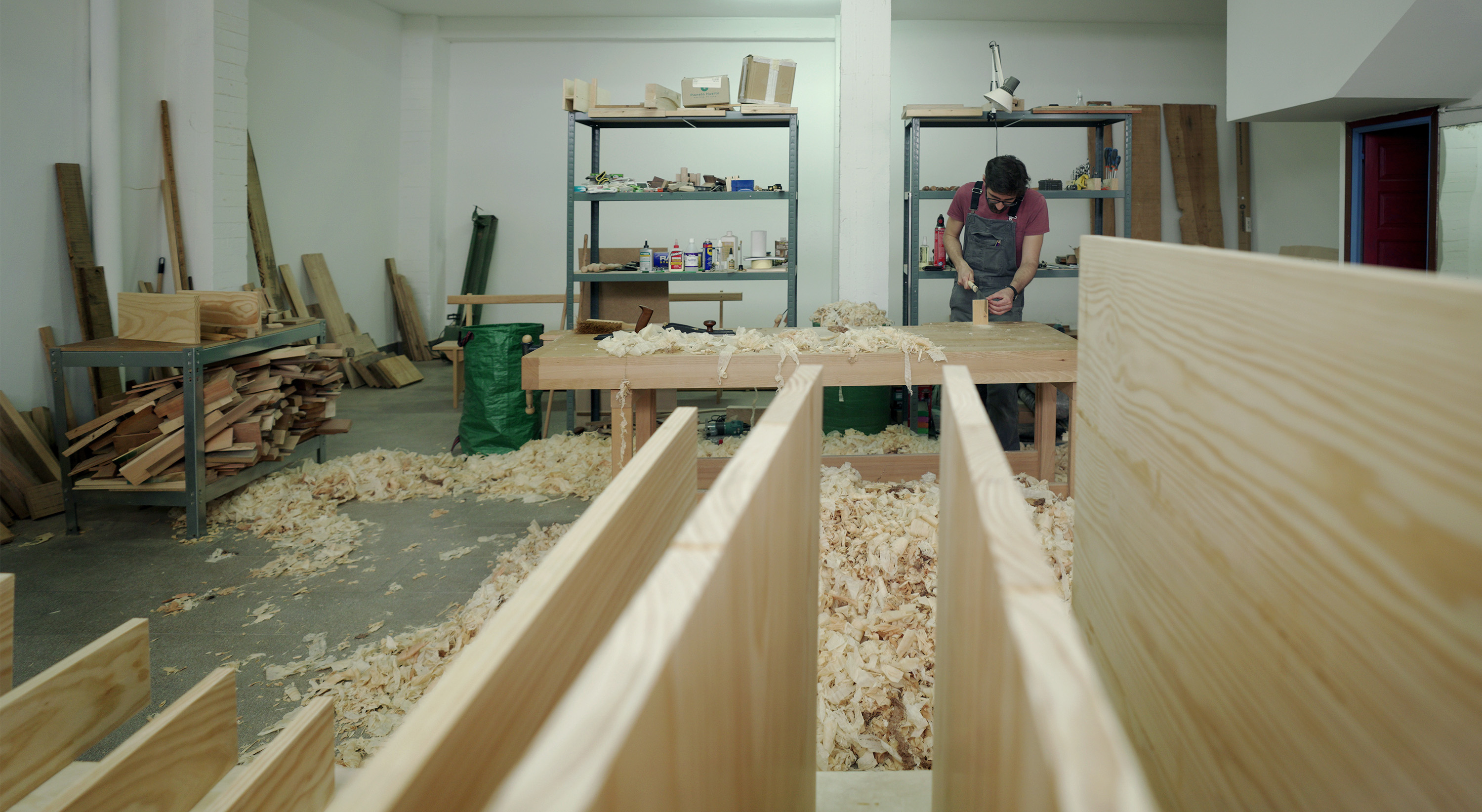 Taller de ebanistería de Gharucho Woodworks en A Coruña